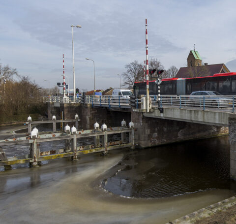Wegontwerp nieuwe verkeerssituatie N522 bij brug Ouderkerk