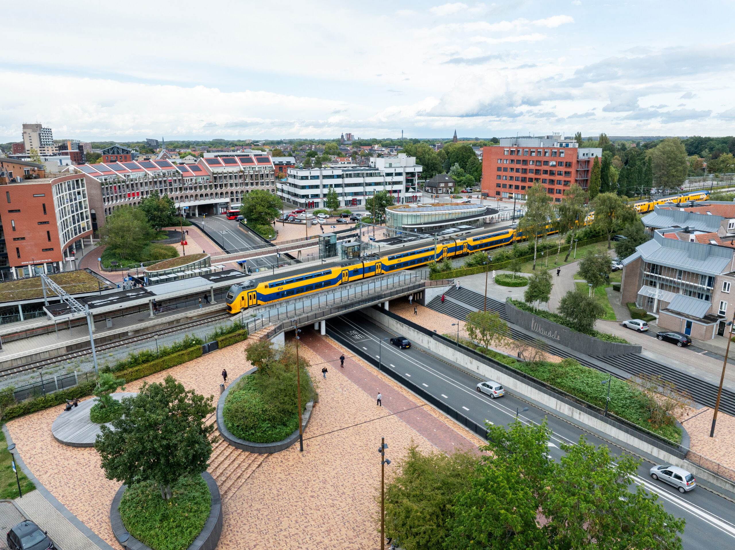 Stations en knooppunten