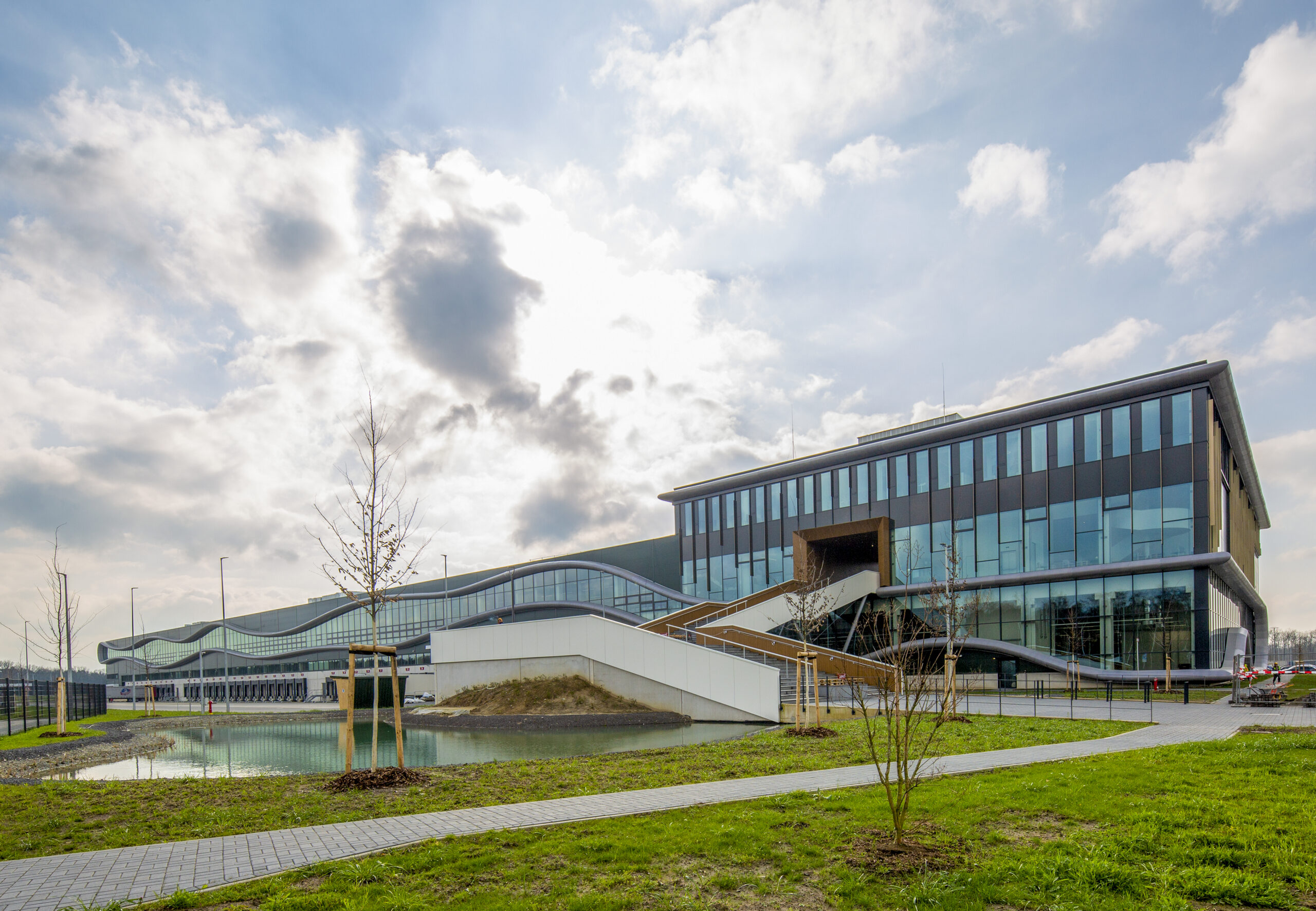 Nieuw logistiek centrum Levi Strauss & Co.: The Positive Footprint Warehouse